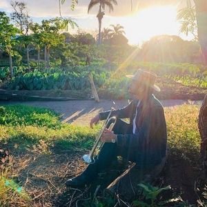 Meet your Posher, Makana